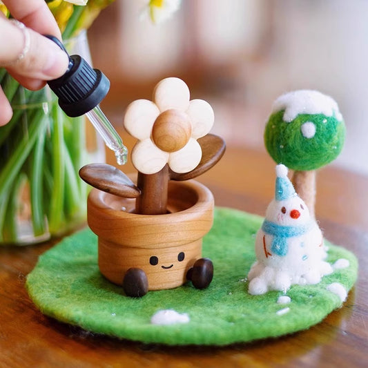 Moving Wooden Aromatherapy Diffuser Ornament – Stress Relief Car & Home Decor, Healing Gift for Her